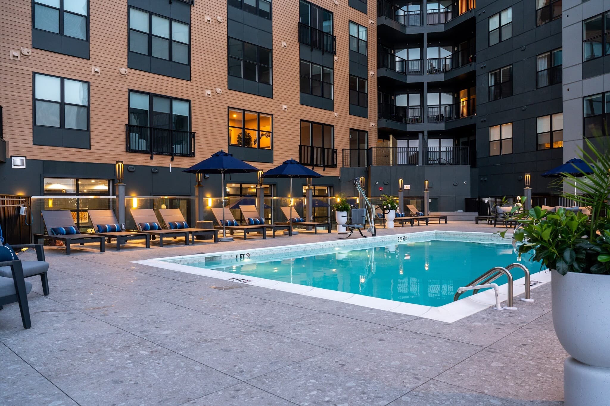New Haven Pierpont 1BR / 1BA photo 3
