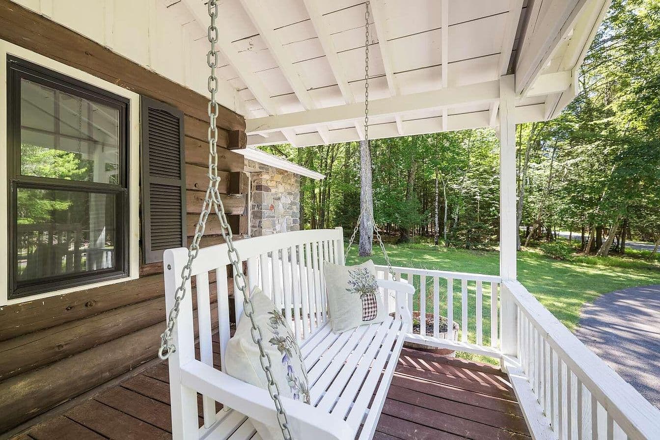 Premium Restored Cabin | Pocono Mountains 6BR / 4BA photo 4