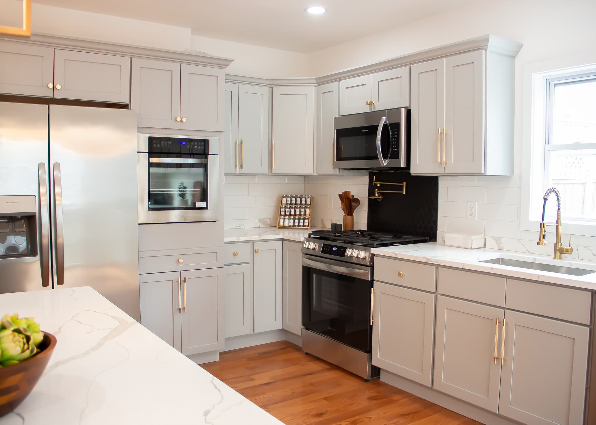 Modern 5BR Everett Home | Game Room + Lounge photo 3