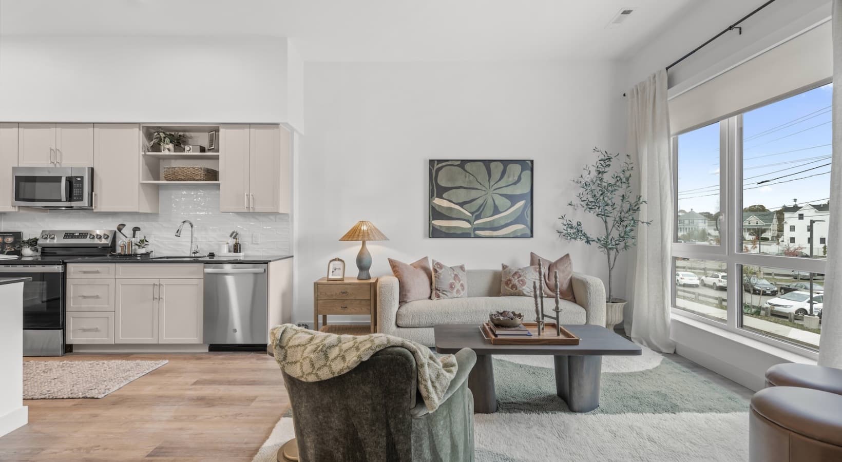 Lore Salem 2BR/2BA with Parking, W/D, Pool and Fitness photo 5