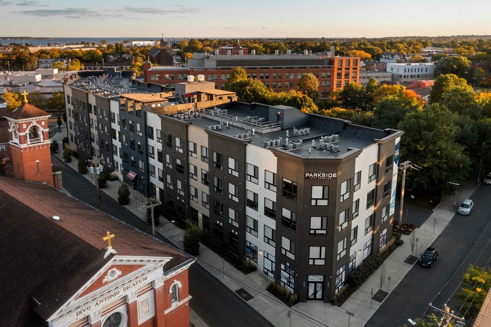 City Crossing, CT: The Strategic Extended-Stay Hub Between Hartford and New Haven from Hyatus