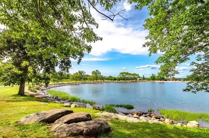 Discovering Stamford’s Natural Oasis: Outdoor Adventures Await from Hyatus
