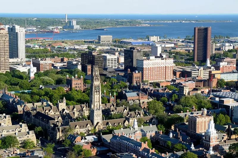 The Definitive Guide To Visiting New Haven: Attractions, Food, Nightlife, Activities, and Sightseeing from Hyatus