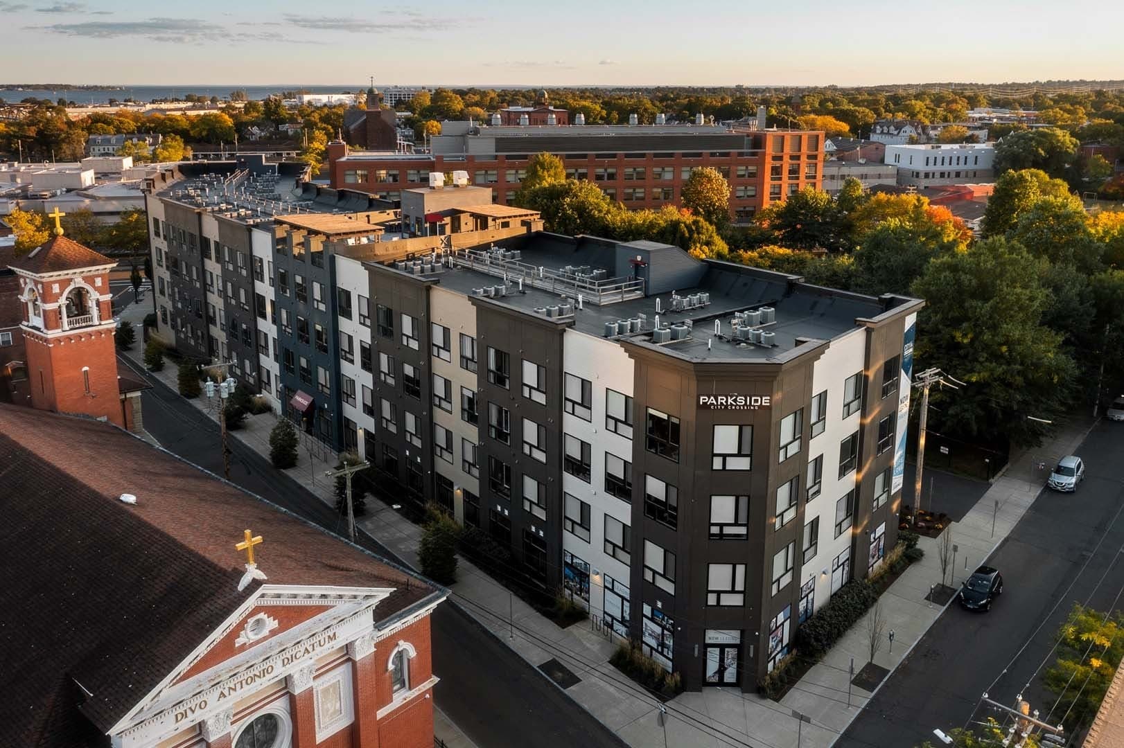 City Crossing, CT: The Strategic Extended-Stay Hub Between Hartford and New Haven from Hyatus