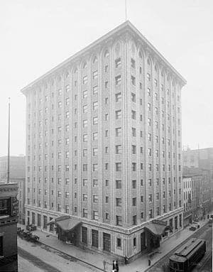 Modern Hotels Grow